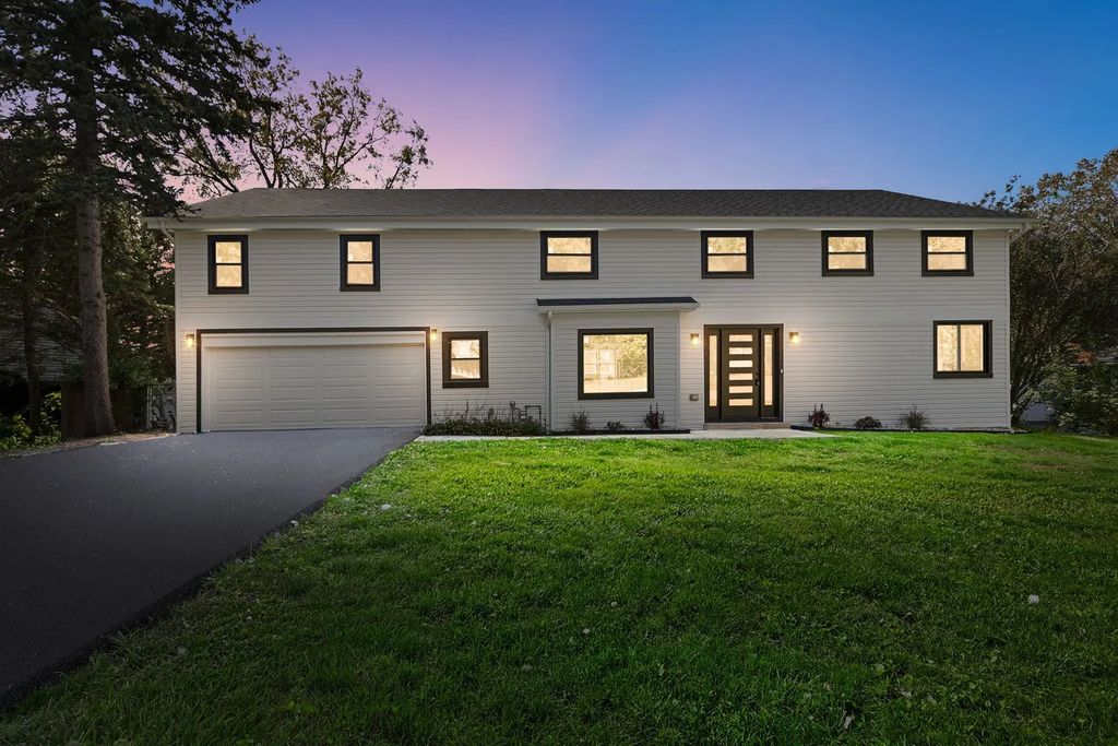 1120 Foster Avenue, Lake Bluff