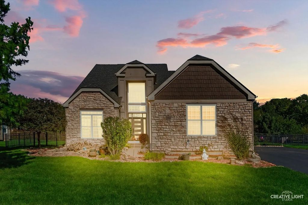 3263 Homestead Avenue, Aurora