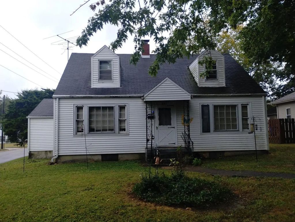 604 N Green Street, Anna