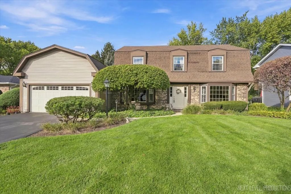18 N Andover Lane, Geneva