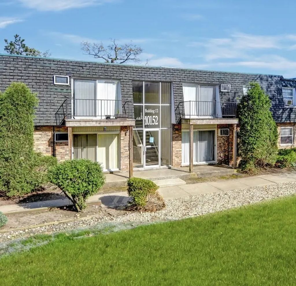 10152 S 84th Terrace 12-109, Palos Hills