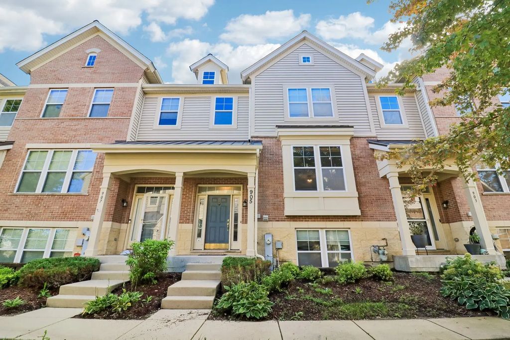 905 Indigo Court, Hanover Park