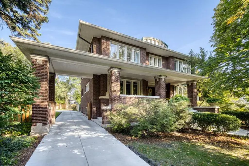 600 N Ridgeland Avenue, Oak Park