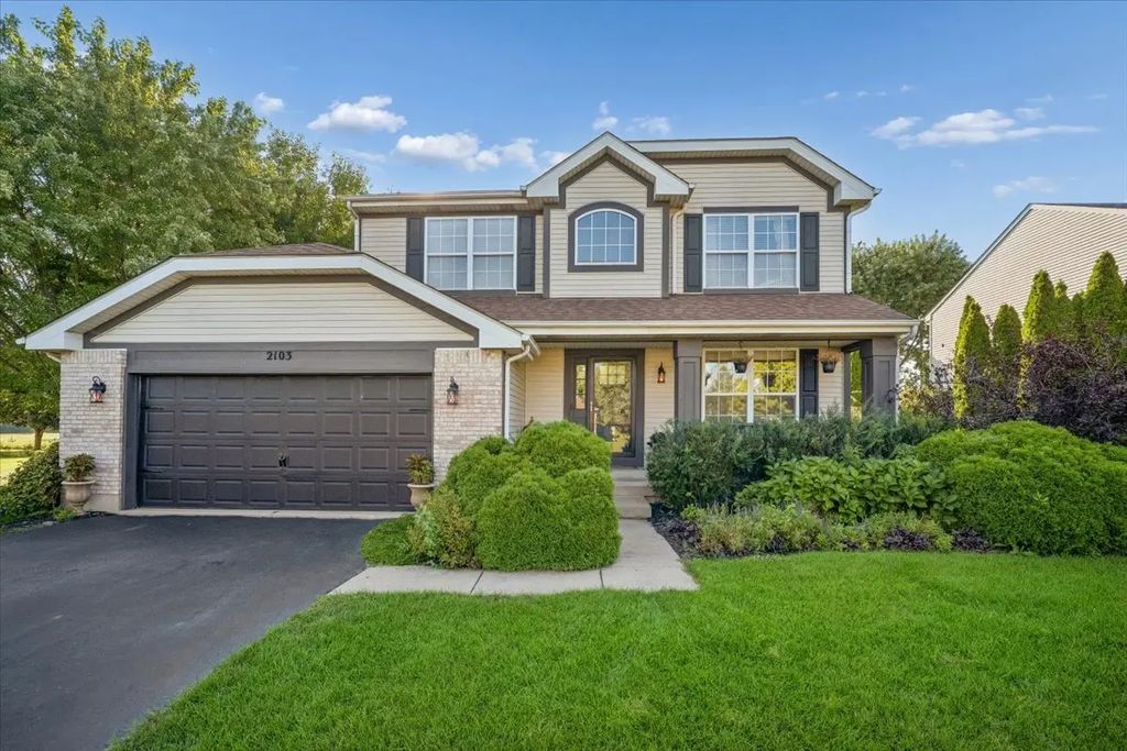 2103 Olde Mill Lane, McHenry