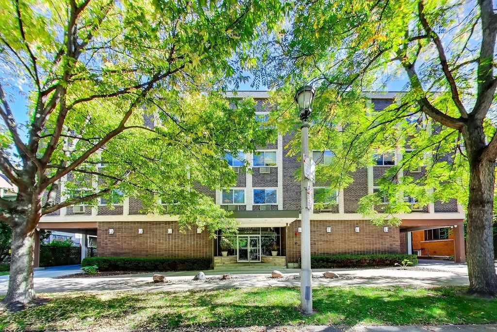 222 N Grove Avenue 1g, Oak Park