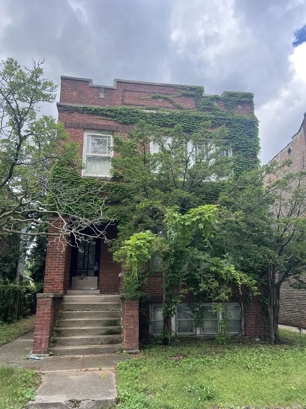 1940 Scoville Avenue, Berwyn