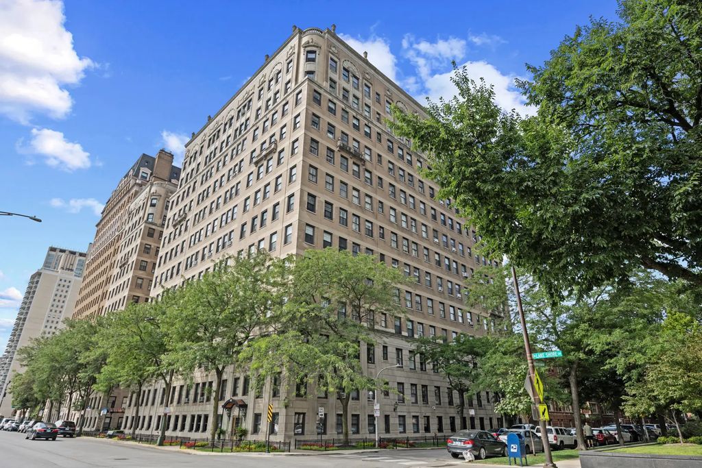 3530 N Lake Shore Drive 7b, Chicago