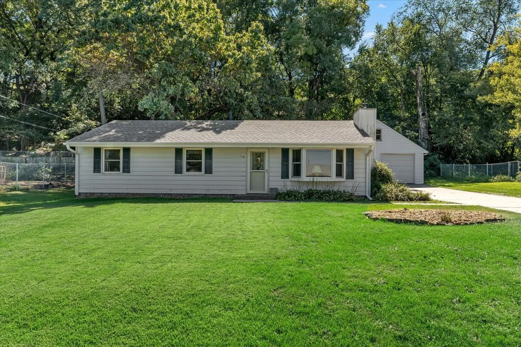 115 E 3rd Avenue, Coal Valley