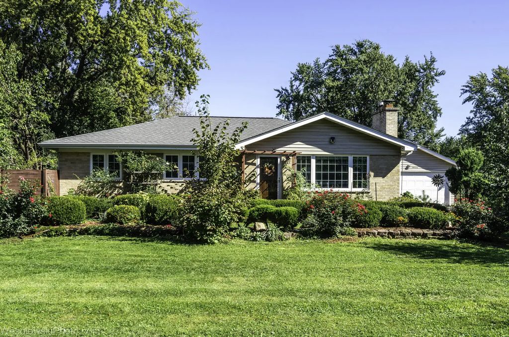 2n563 Mildred Avenue, Glen Ellyn
