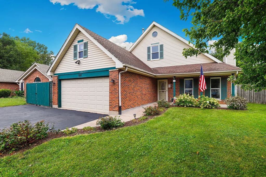 340 Homewood Drive, Bolingbrook