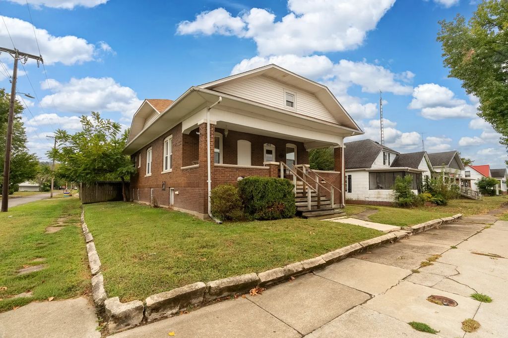 420 N 14th Street, Herrin