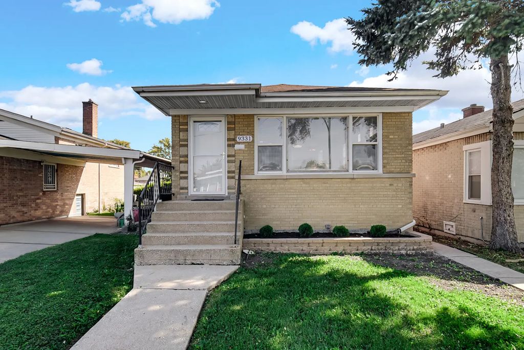 9331 S Parnell Avenue, Chicago