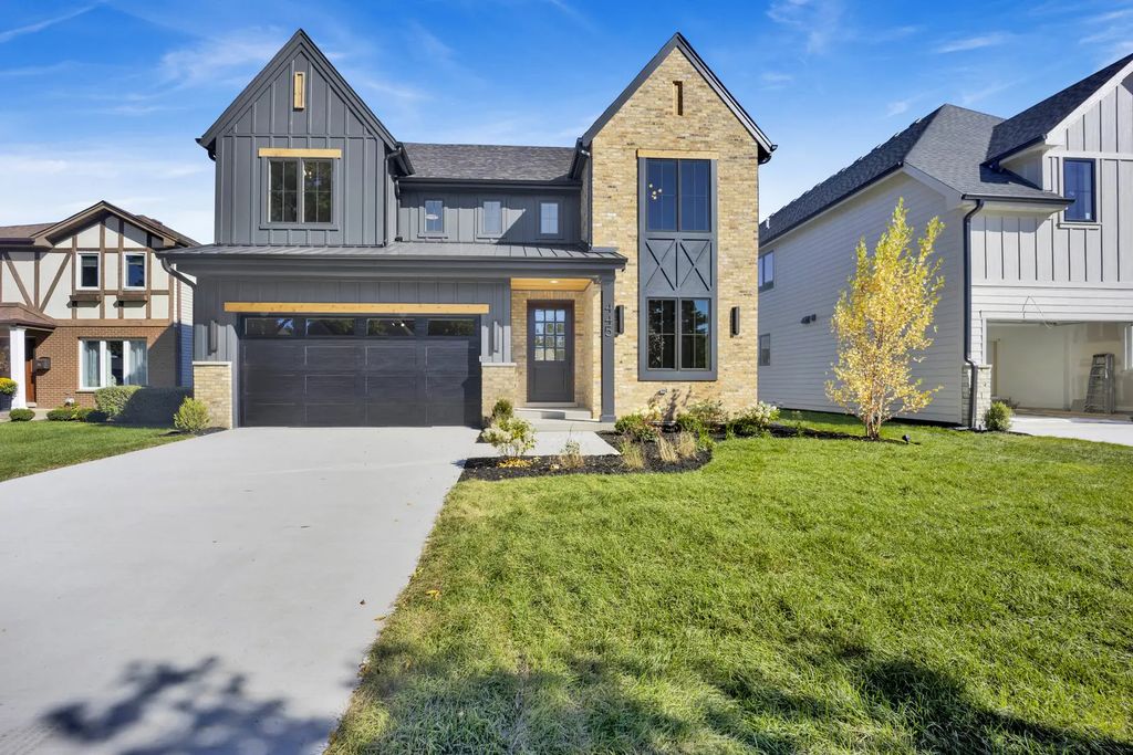 445 Broker Avenue, Itasca