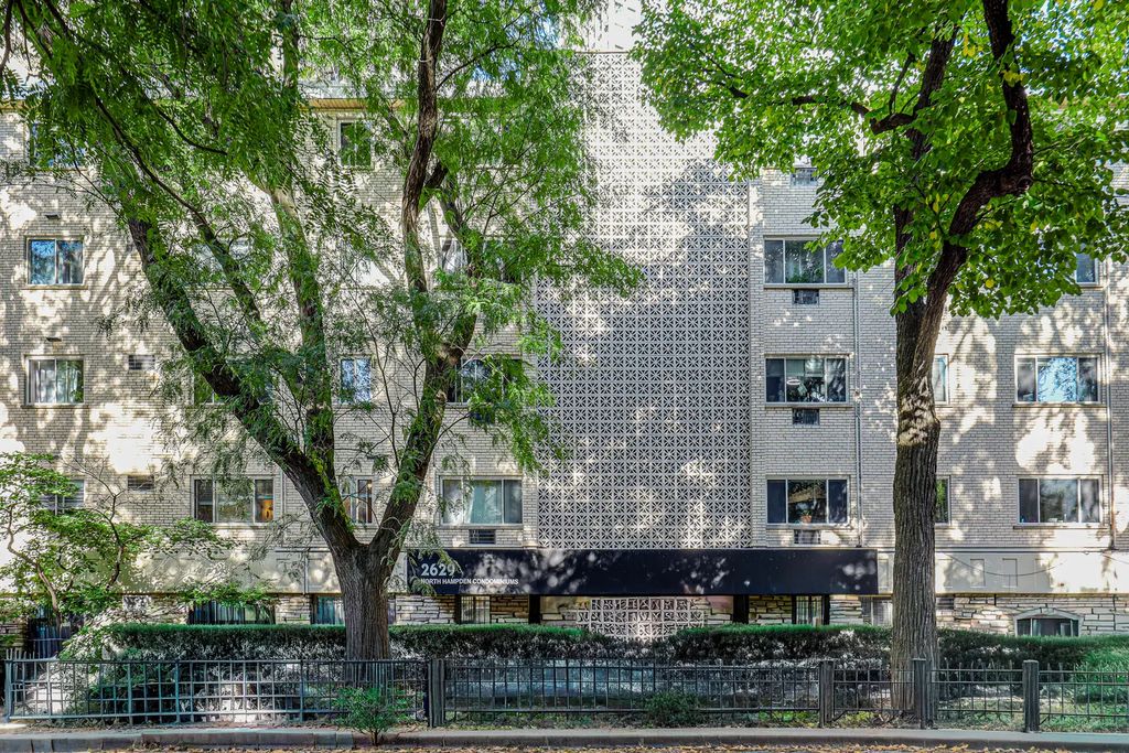 2629 N Hampden Court 502, Chicago