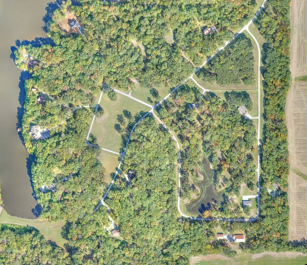 N Violet Court, Dix