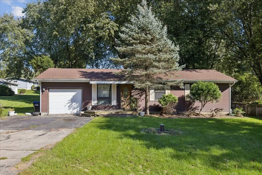2514 S Maplewood Drive, Wonder Lake