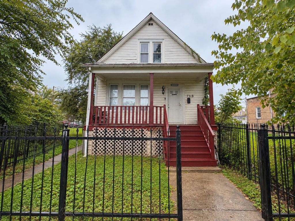 7318 S Carpenter Street, Chicago