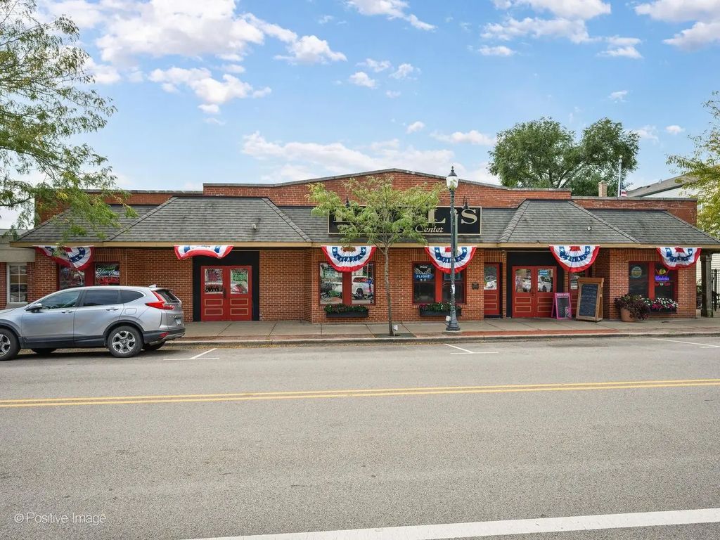 161 Center Street, Grayslake