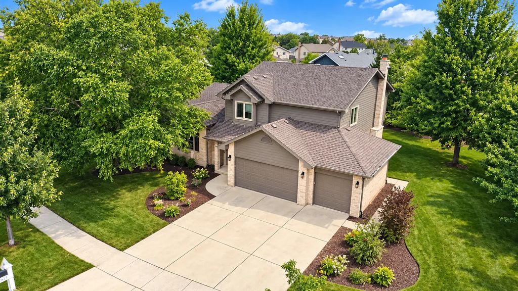 8424 Hollybrook Lane, Tinley Park