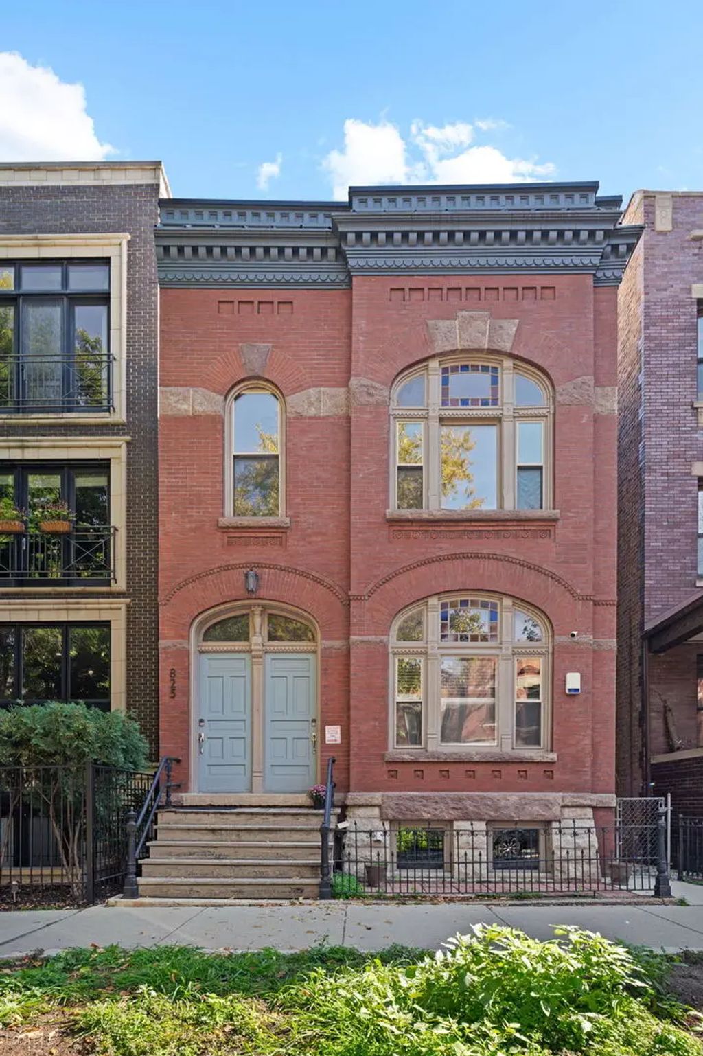 825 N Winchester Avenue 2f, Chicago