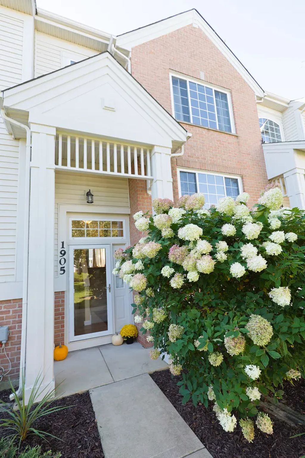 1905 Concord Drive, McHenry
