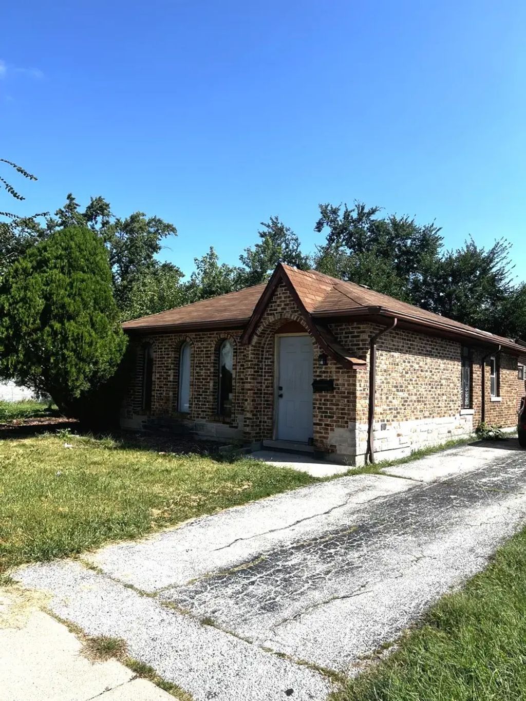 225 S Orchard Drive, Park Forest