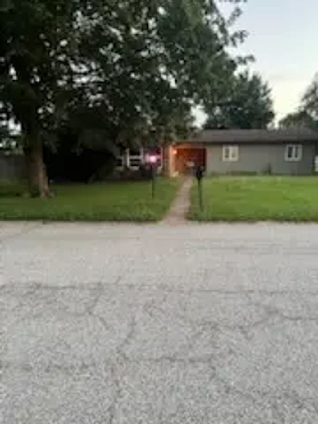 1500 Vicksburg Drive, Belleville