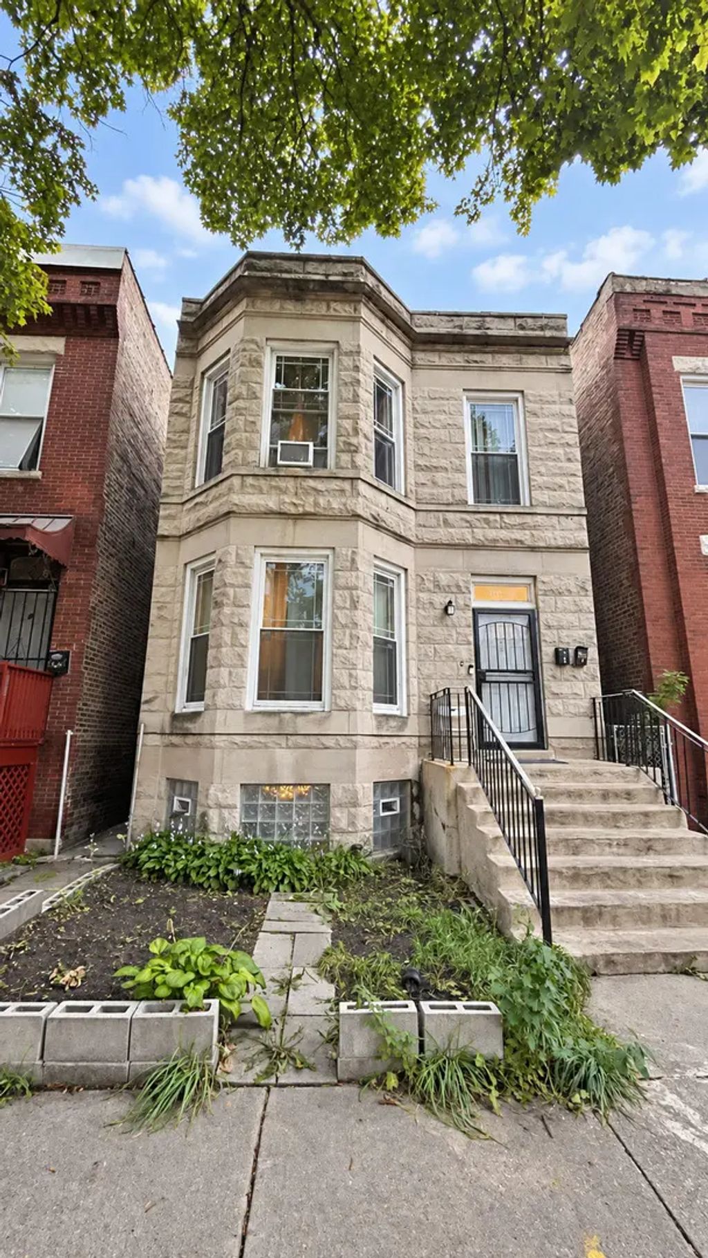 6620 S Marquette Road, Chicago