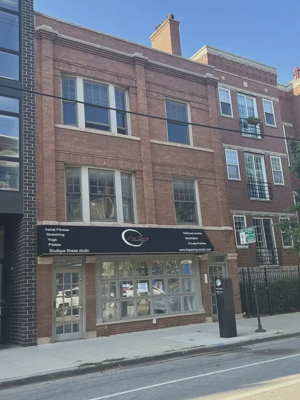 1336 W Belmont Avenue 1, Chicago