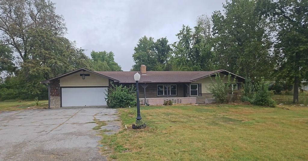 1610 W Mccord Street, Centralia