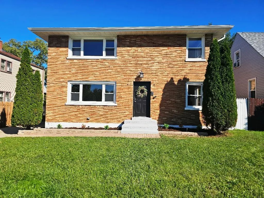 125 S Addison Road, Addison