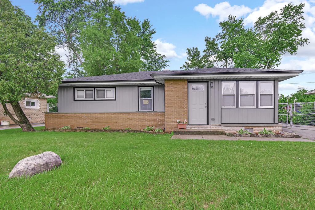 16158 Plymouth Drive, Markham