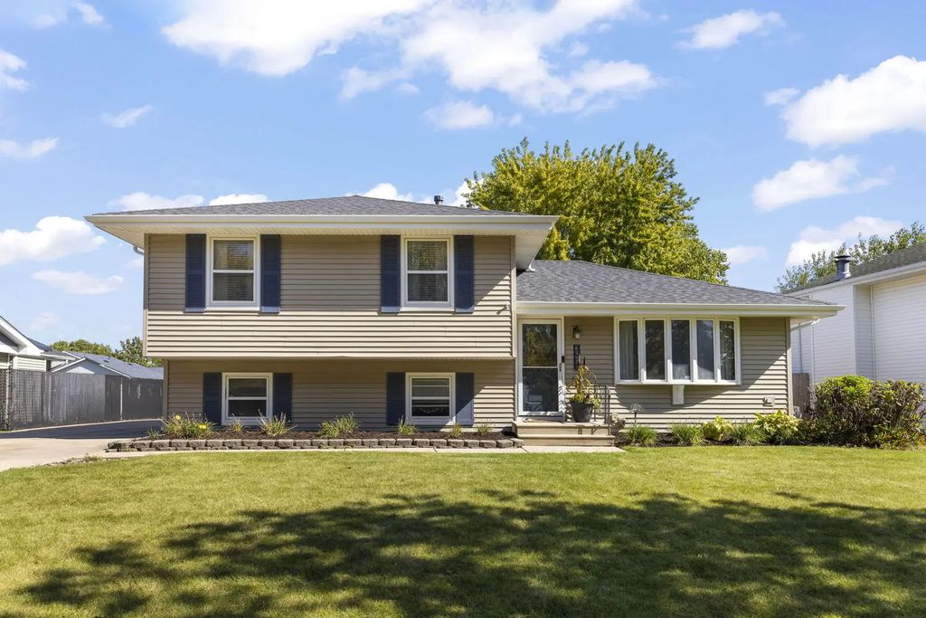 2908 Frank Turk Drive, Plainfield