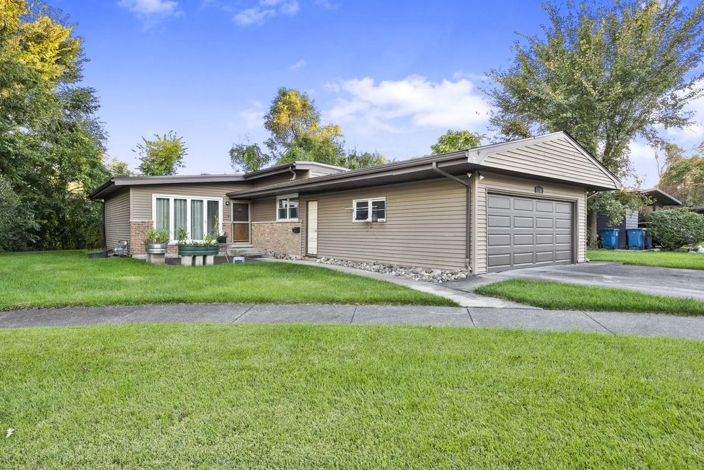 116 Elder Avenue, Chicago Heights