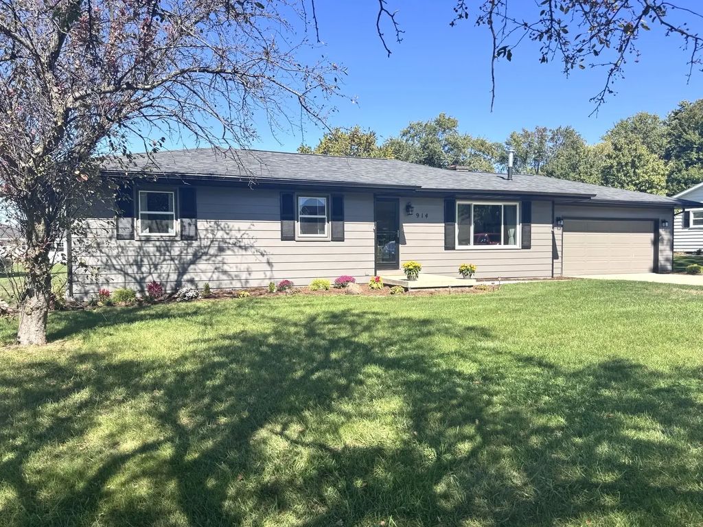 914 E Boyer Street, Gibson City