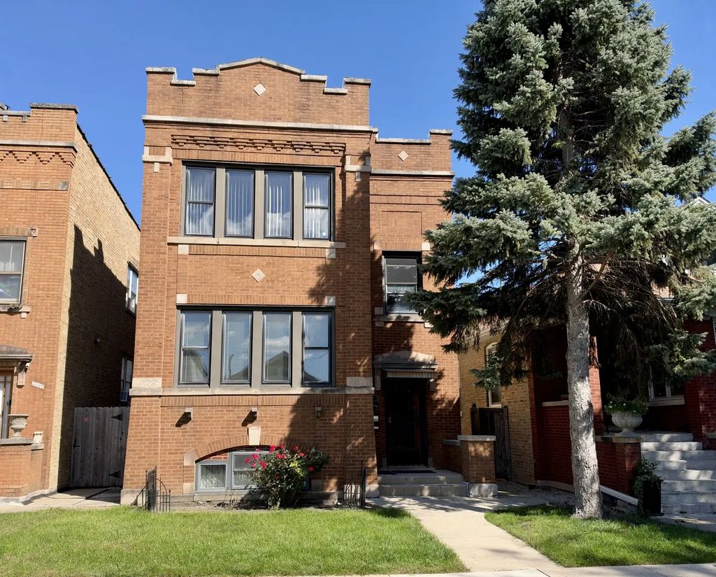 4683 N Kasson Avenue, Chicago