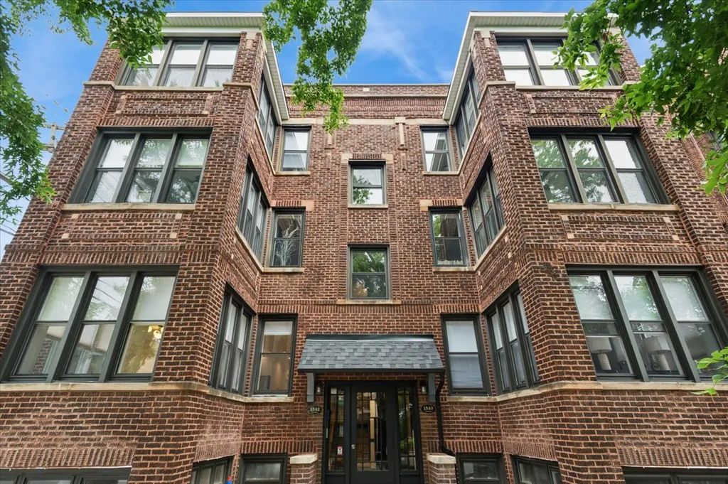 1540 W Rosemont Avenue G, Chicago