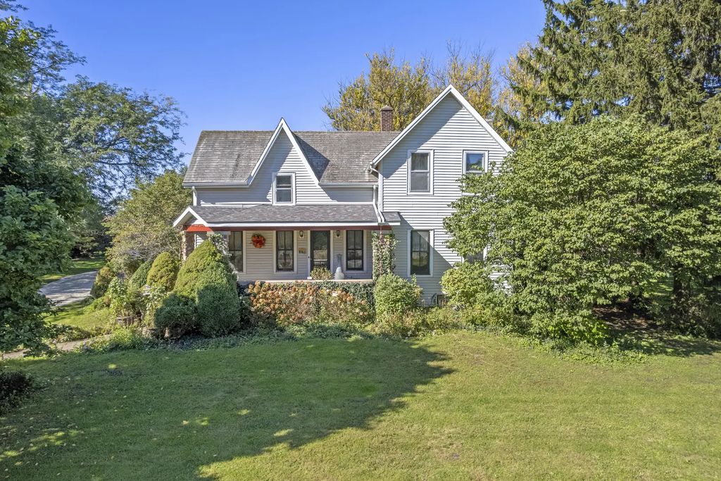 21443 Airport Road, Sycamore