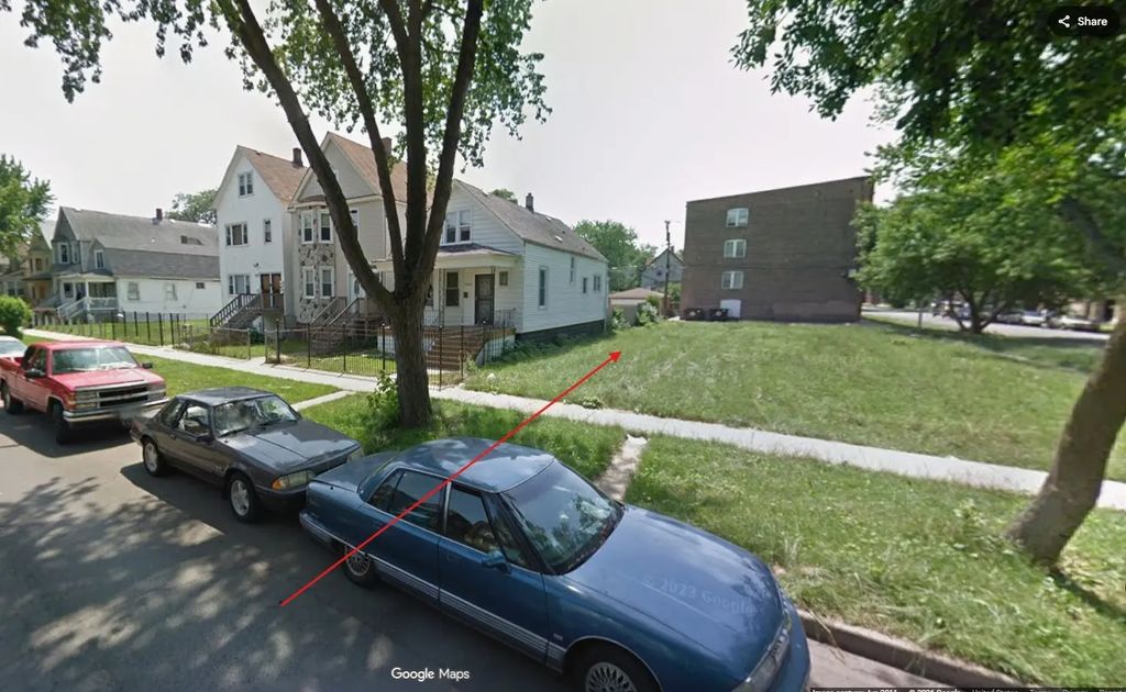 8002 S Escanaba Avenue, Chicago