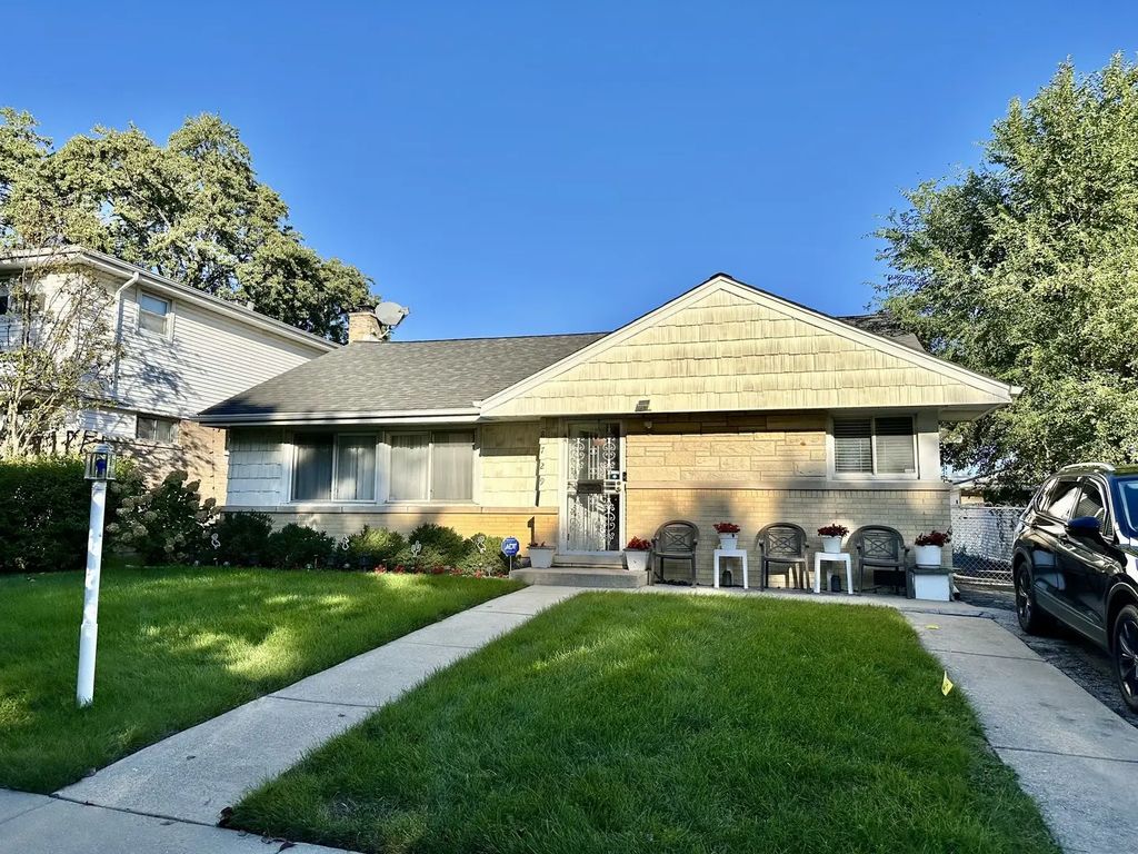 8729 N Oriole Avenue, Niles