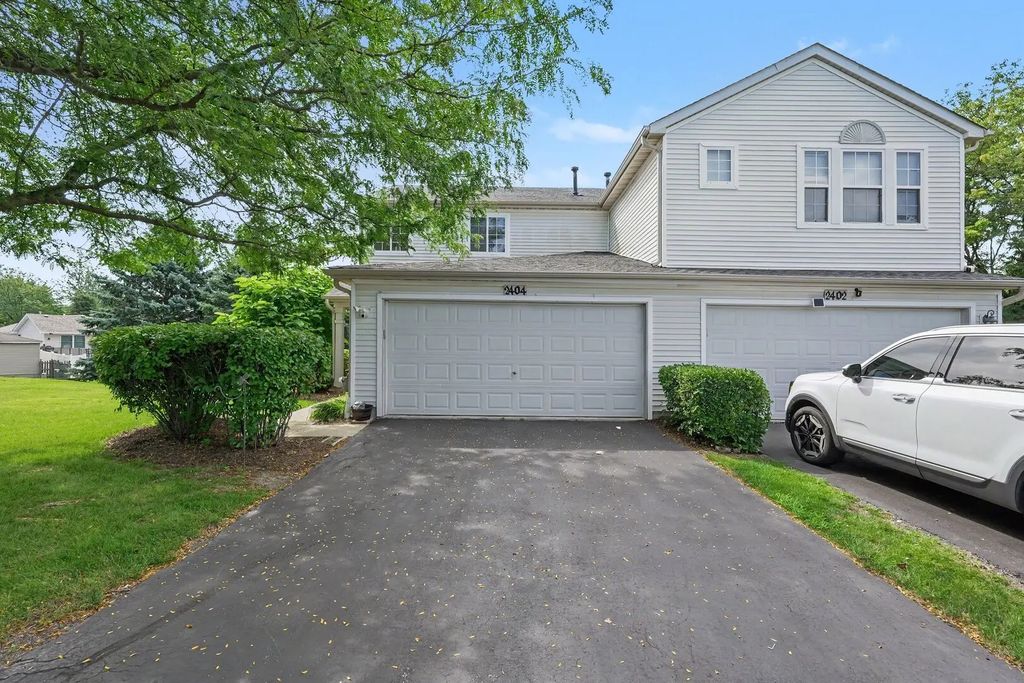 2404 Cactus Court 4, Plainfield
