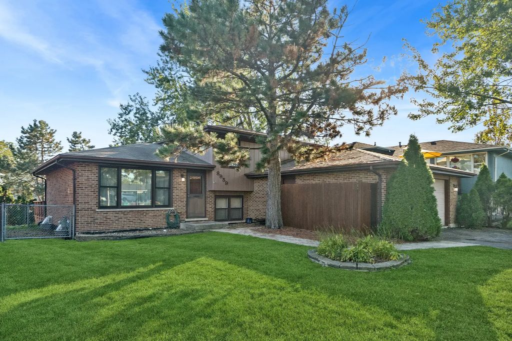 8959 W 169th Place, Orland Hills