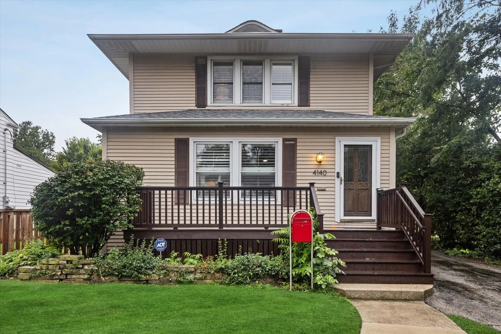 4140 Forest Avenue, Western Springs