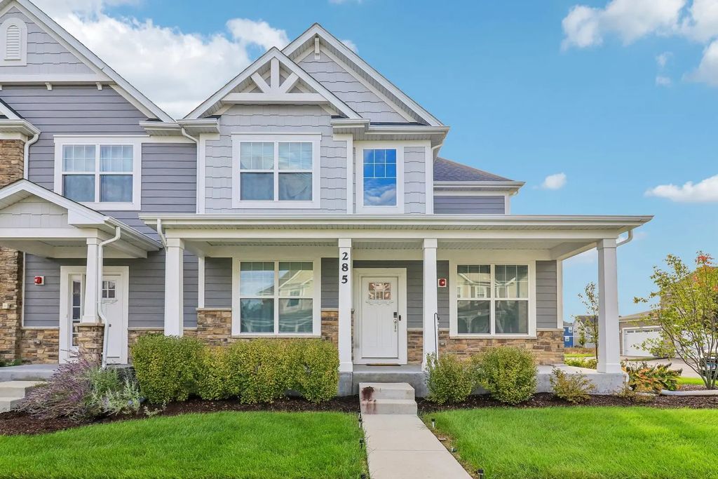 285 Didier Court, Buffalo Grove