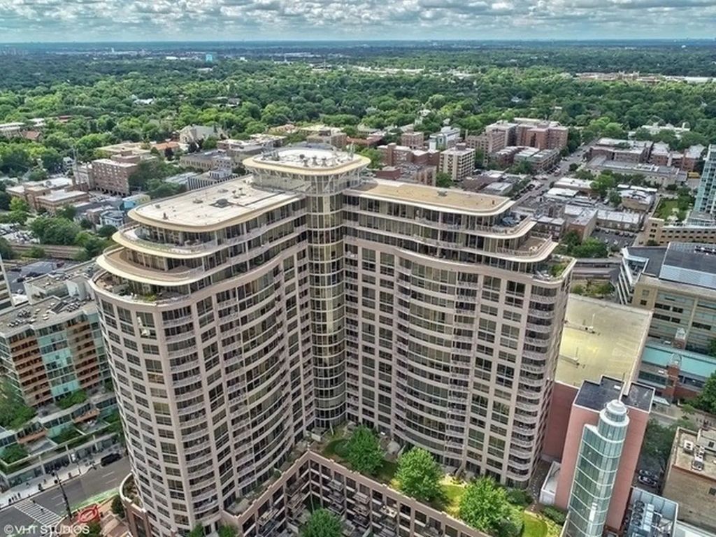 807 Davis Street 1211, Evanston