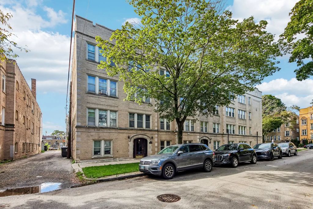 3257 W Olive Avenue 3, Chicago