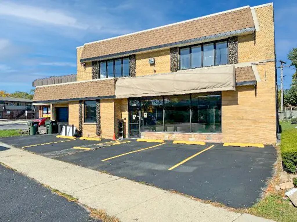 365 E Irving Park Road, Wood Dale