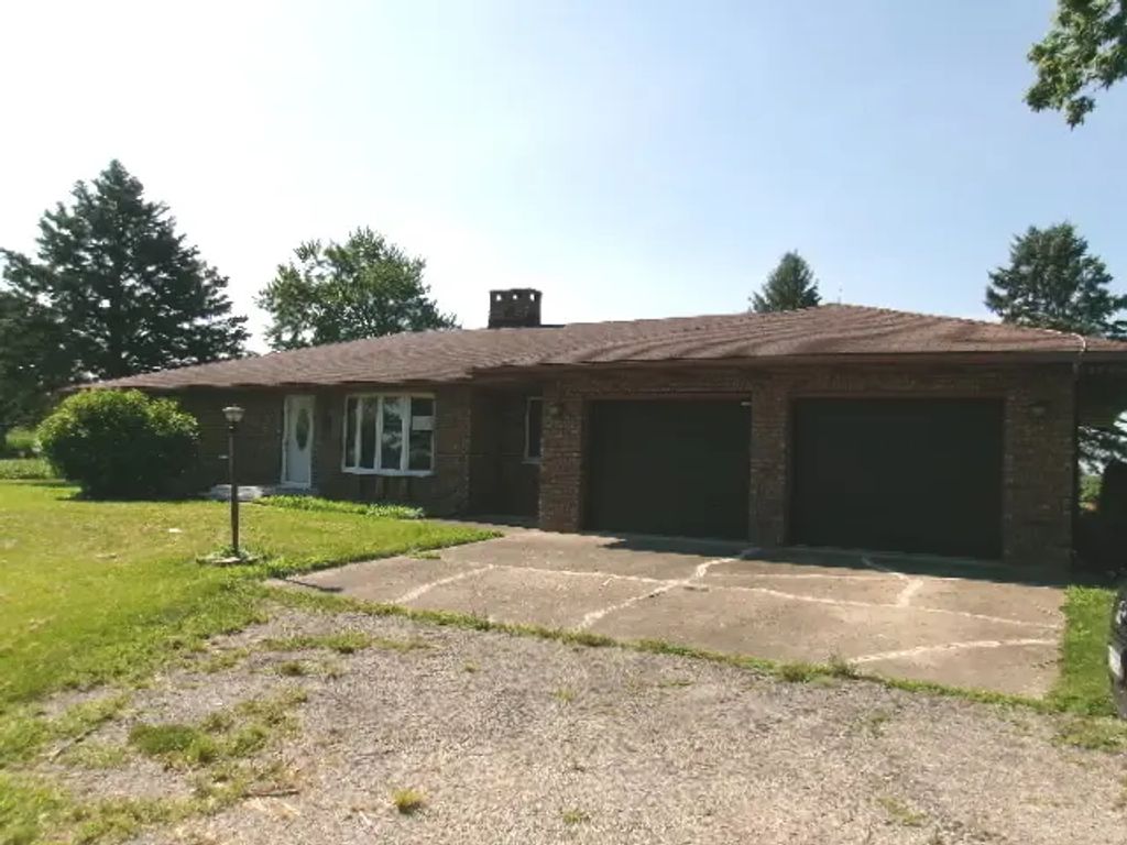 1074 N 2nd Road, Dana