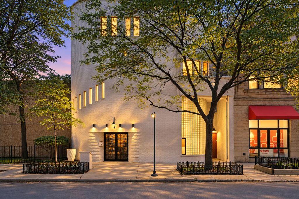 1209 N State Parkway 4, Chicago