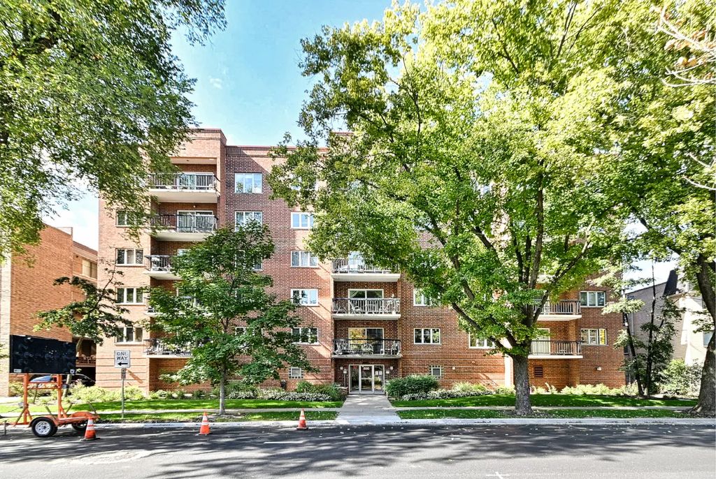 820 Graceland Avenue 505, Des Plaines